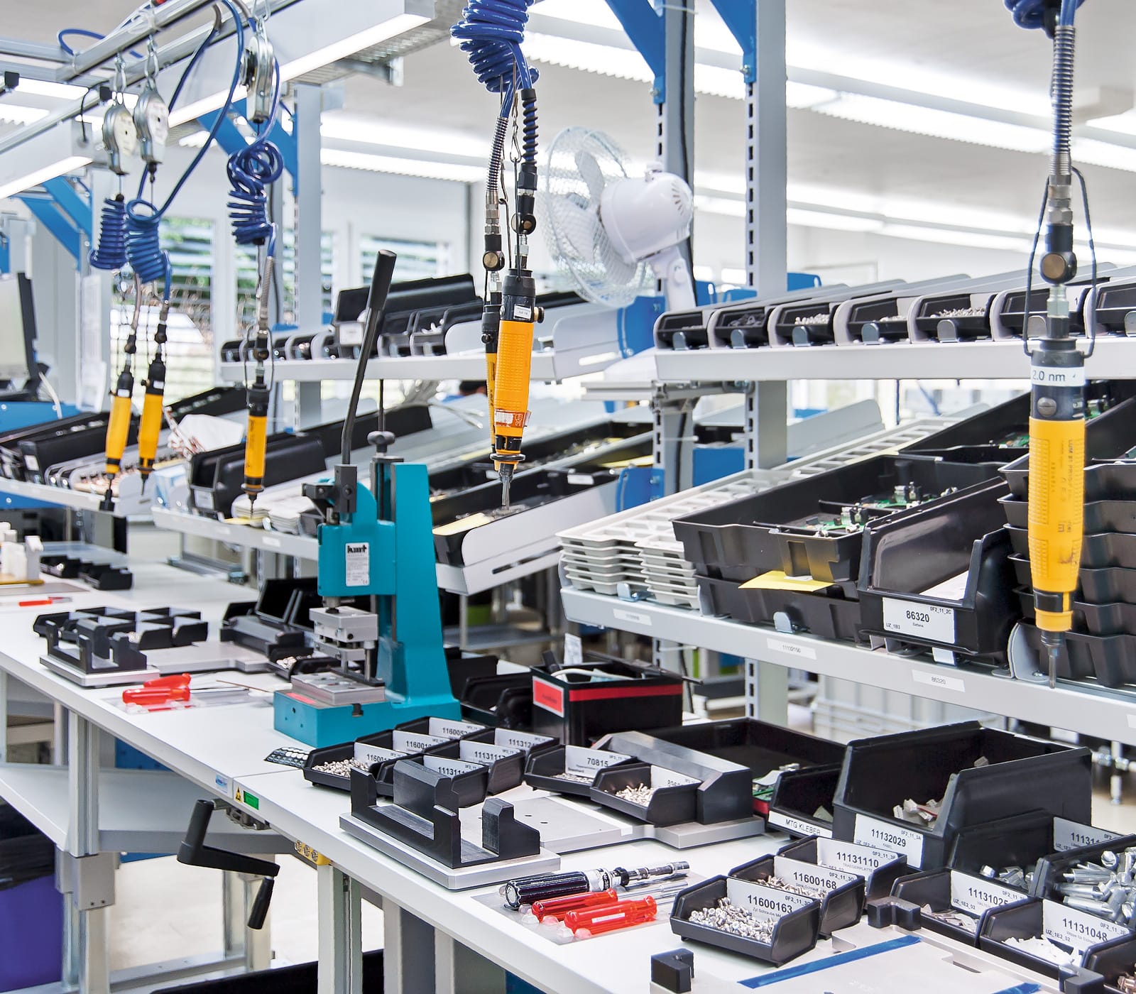 ERGO-line Behälter und Lagersichtkasten für Materialzuführung {{brizy_dc_image_alt imageSrc=