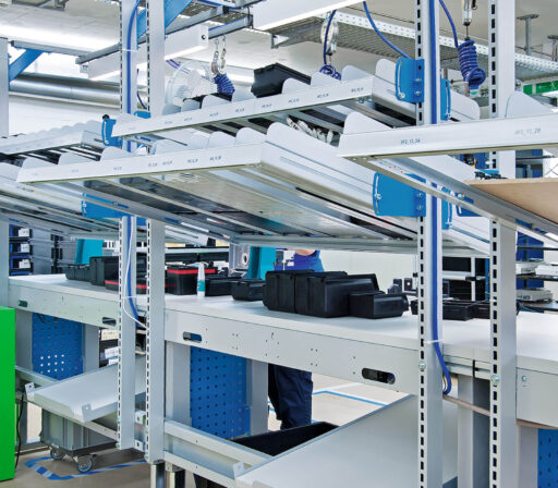 Materialbereitstellung mit Winkelblech ZufĂĽhrung {{brizy_dc_image_alt imageSrc=